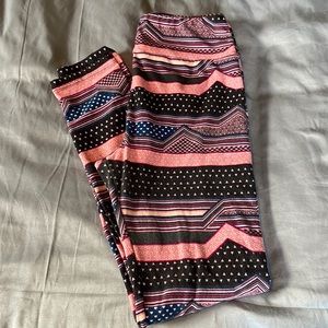 LuLaRoe OS legging
